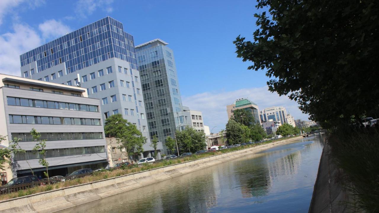 Holidays Host Splaiul Unirii Bukarest Eksteriør billede